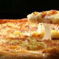 愛吃榴槤披薩不用買，自己做料足更好吃，濃厚芝士超美味！