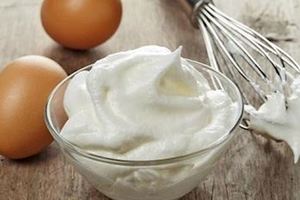 蛋清能做奶油嗎？蛋清做的的奶油能生吃嗎？玩烘焙需要知道的常識