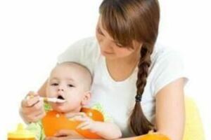 新手媽媽們如何給寶寶添加輔食？有哪9點注意事項？