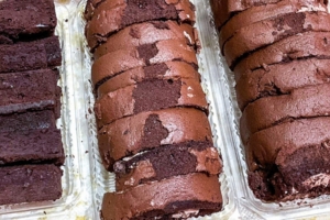 NG蛋糕「滋味不NG」大家瘋搶　72%濃郁巧克力卷也只要銅板價