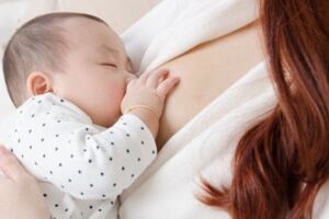 哺乳期可以吃藥、染髮嗎？新手爸媽FAQ、好用資源總整理