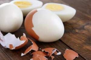 煮雞蛋蛋殼開裂，是因為雞蛋不新鮮嗎？教你煮雞蛋不破的妙招