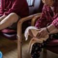 60歲老奶奶「天天」用生薑來泡腳，15天後身體有驚人的變化！