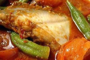 【阿參酸辣魚vs咖喱魚做法】酸酸辣辣的，非常開胃讓你不停的添飯！
