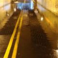 台南大雨雷聲嚇人　東門陸橋機車道一度封閉,台南地區並傳出積水災情~