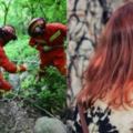 女子被困礁石，消防員帶狗掰開石頭，看到女子，消防員頓時不想救！