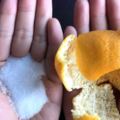 把食鹽和橘子皮放一起太厲害了，解決了常見大問題，家家戶戶離不開！