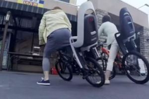 家庭主婦騎腳踏車極限上演只為限食優惠商品