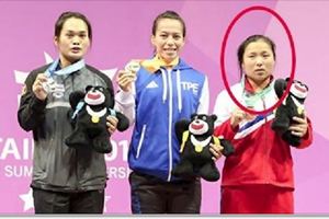 北韓選手勇奪銅牌「臉卻直接歪掉」，知情人士揭露：「因為沒得金牌回國就會....」