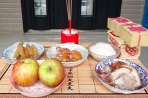 拜地基主用「矮供桌」備好五菜一湯，女兒一個動作眾人笑瘋！