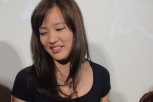 看到韓國瑜被酸言酸語 韓冰不捨地說出這段話