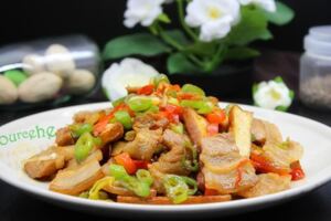 五花肉別只會做紅燒，和香乾才是天生一對，香辣開胃下酒下飯
