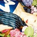 泰妍金發寫真，復古氣質演繹「愛麗絲的仙境」展秋季獨特時尚