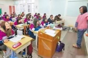 台灣大減高中文言文比例　教育界聯署表不滿