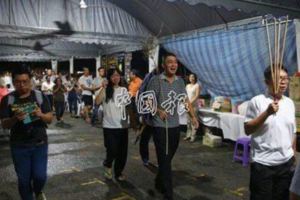 大火毀天倫4死．阿媽、阿燕、小春、妹妹，回家了！林瑞木雨中招魂