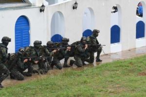 學長畢業沒兵可當今年起「在校生暑期兵」名額砍半