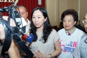李佳芬現身台中「山海屯中秋聯歡」地方盛會 沈智慧：中部地區大團結，力挺韓國瑜「庶民當總統」