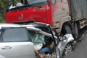 大貨車司機實話告訴你：「我為什麼不踩剎車！」 以後看到大卡車時，千萬別大意！！