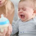 沖奶粉這一動作直接導致寶寶氣脹，很多寶媽天天在犯！
