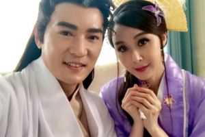 焦恩俊蕭薔合影引回憶殺，網友感嘆《小李飛刀》演員境遇大不同