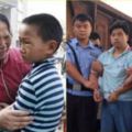 7歲小童獨自去上學，被人販子強行抱走，他機智的喊了一聲……竟成功幫助警察抓到人販子！