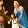 黃嘉千女兒「夏天」在頒獎典禮「失控」　機智反應被網友讚爆！