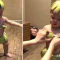誰說柚子皮只能當帽子戴？媽媽創意十足，打造「柚基尼」讓兒子穿上大秀熱舞！