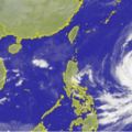 強度穩定增強中，「康芮」最快周二變強颱！彭啟明：可能比「潭美」更接近台灣！