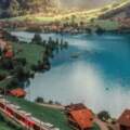 瑞士一年有四季，小鎮龍疆就美了整整四季