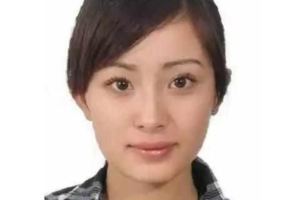 胡歌楊冪趙麗穎唐嫣李宇春周傑倫：30位明星的證件照