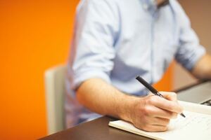 每天10分鐘，幾個簡單動作幫你擺脫腰酸背痛