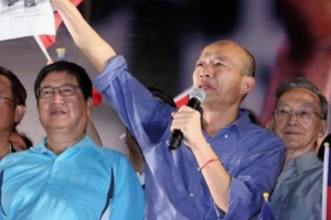 綠粉服了！ 網：韓是打民進黨專家 