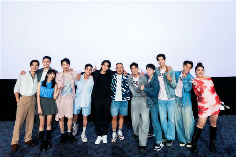 《彈一場完美戀愛》與《某某》合辦粉絲同樂會,黃丞邦(左起)、陳彥廷、邵奕廷、曾向鎮、柳廣輝、涂善存、張豐豪、劉泯廷、金泰祐與劉紀範出席。(圖/GagaOOLala提供) 《彈一場完美戀愛》與《某某》合辦粉絲同樂會,黃丞邦(左起)、陳彥廷、邵奕廷、曾向鎮、柳廣輝、涂善存、張豐豪、劉泯廷、金泰祐與劉紀範出席。(圖/GagaOOLala提供)
