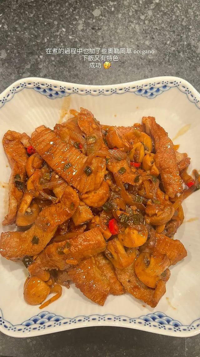 熱愛下廚的蔡依珊前晚發文透露,被兒子嫌棄煮飯「很難吃」。(圖/翻攝IG) 熱愛下廚的蔡依珊前晚發文透露,被兒子嫌棄煮飯「很難吃」。(圖/翻攝IG)