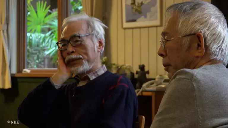 《蒼鷺與少年》的真人、蒼鷺角色原型其實就是宮﨑駿(左)和鈴木敏夫。(圖/甲上娛樂提供、©NHK) 《蒼鷺與少年》的真人、蒼鷺角色原型其實就是宮﨑駿(左)和鈴木敏夫。(圖/甲上娛樂提供、©NHK)