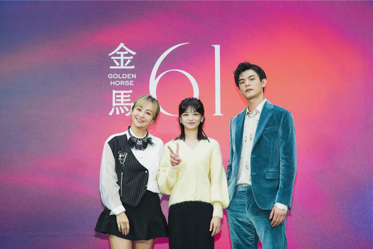 季芹(左起)、陳姸霏、邱以太10日攜新作《夜校女生》出席金馬首映會。(金馬提供) 季芹(左起)、陳姸霏、邱以太10日攜新作《夜校女生》出席金馬首映會。(金馬提供)