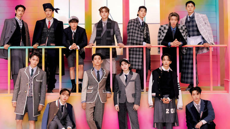 SEVENTEEN登迪士尼年末特輯舞台,唱聖誕歌 SEVENTEEN登迪士尼年末特輯舞台,唱聖誕歌