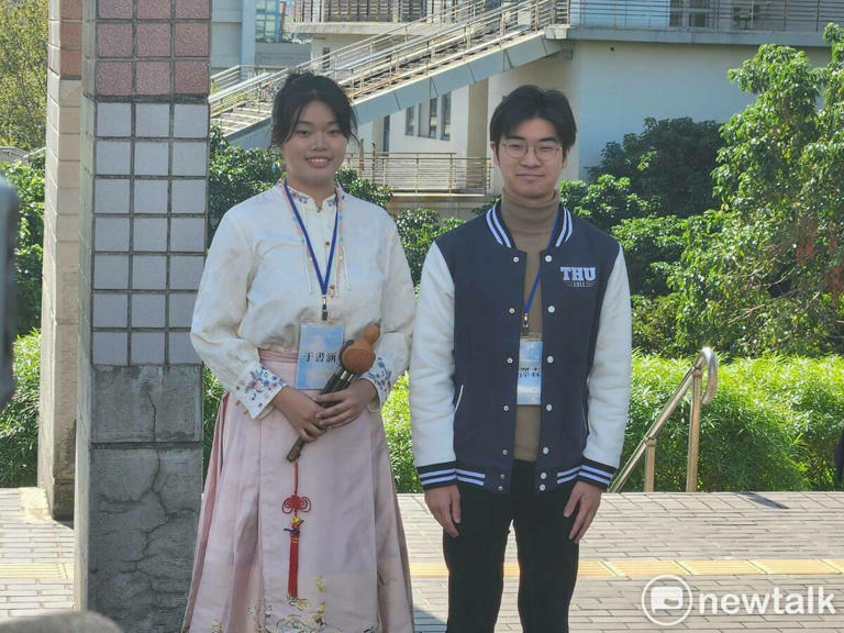 陸生團的音樂交流代表,北京清華大學同學李澤森與于書涵。 圖:黃建豪/攝 陸生團的音樂交流代表,北京清華大學同學李澤森與于書涵。 圖:黃建豪/攝