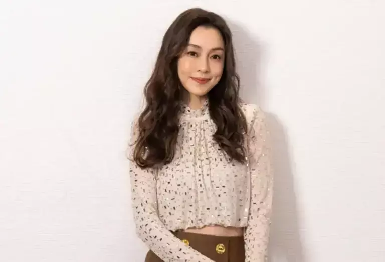 ▲范瑋琪明年將在中國展開巡演復出,還哽咽表示:「想到爺爺的故鄉石家莊開唱」,掀起兩派網友論戰。(圖/微博) ▲范瑋琪明年將在中國展開巡演復出,還哽咽表示:「想到爺爺的故鄉石家莊開唱」,掀起兩派網友論戰。(圖/微博)