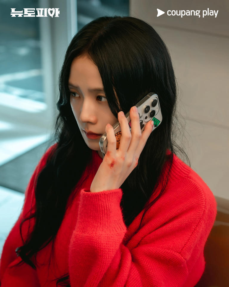 《新烏托邦》開播Jisoo演技被全韓網嘲笑:表情亂飛,求妳別演了!導演力挺:看完8集再說 《新烏托邦》開播Jisoo演技被全韓網嘲笑:表情亂飛,求妳別演了!導演力挺:看完8集再說