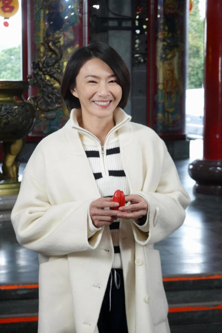 侯怡君說自己天生是壞女人的長相。(圖/翻攝自侯怡君的家臉書) 侯怡君說自己天生是壞女人的長相。(圖/翻攝自侯怡君的家臉書)