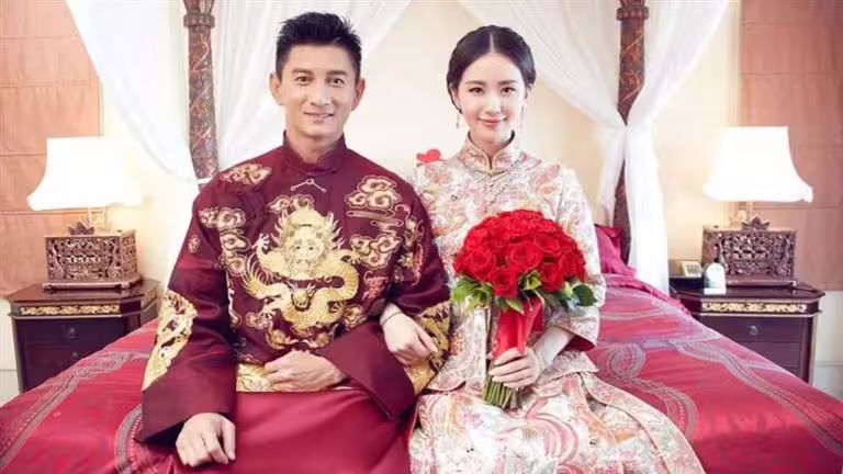 吳奇隆（左）與劉詩詩（右）婚變消息頻傳。（圖／翻攝自微博）