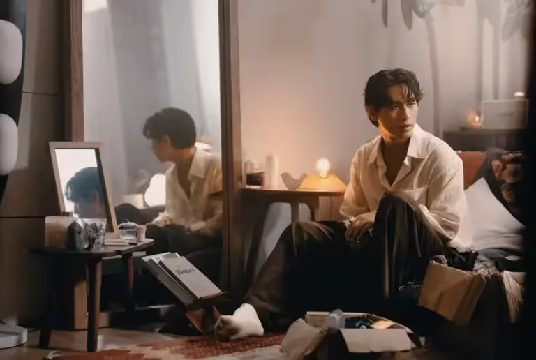 ▲柏霖(如圖)主打歌〈足夠的失落〉由柏霖作曲、葛大為作詞。(圖/索尼音樂提供) ▲柏霖(如圖)主打歌〈足夠的失落〉由柏霖作曲、葛大為作詞。(圖/索尼音樂提供)