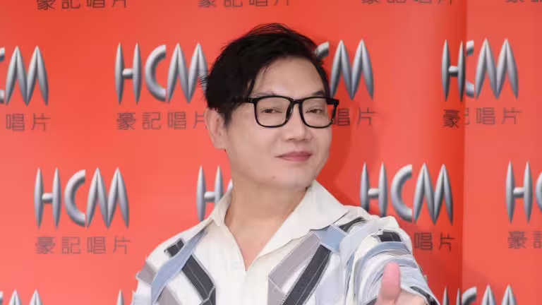 七郎加盟豪記唱片,推出新專輯《南國之戀》。(圖/豪記唱片提供) 七郎加盟豪記唱片,推出新專輯《南國之戀》。(圖/豪記唱片提供)