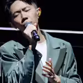 圓夢！鄭興出道8年首攻TICC 大咖金曲歌王台下無預警現身力挺