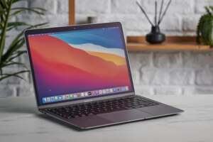 蘋果MacBookAirM1評測：M1晶片給您不一樣的體驗