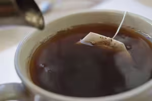 很多人早餐會吃！紅茶配「不良1食物」死亡風險恐飆升　專家曝1招預防