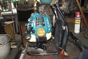 建生工坊 工具維修 - 第56篇 - MAKITA 牧田 RBK 250 - 二行程 引擎 後背式 背負式 割草機 除草...