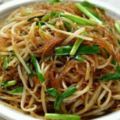 韭菜粉絲這麼炒，無肉也噴香，家裡來客人，每次都要讓我炒這菜