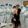 病房裡2歲小姑娘被嚇哭！江蘇醫護人員想出一招，超可愛